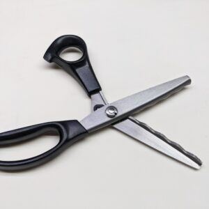 Wave Cut Scissors - For Silicone & Gel Liners